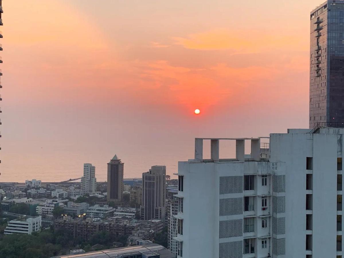 Room In Flat With Amazing City And Sea View Mumbai Exterior photo