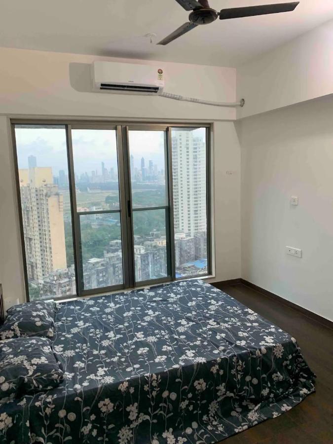 Room In Flat With Amazing City And Sea View Mumbai Exterior photo